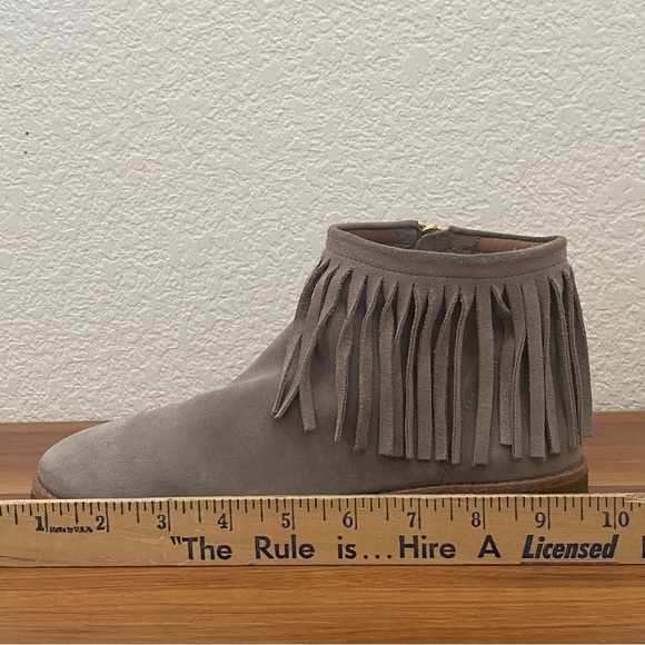 KATE SPADE Gray Taupe Suede Leather Fringe Tassel Side Zip Booties Size 7.5M - Picture 9 of 16